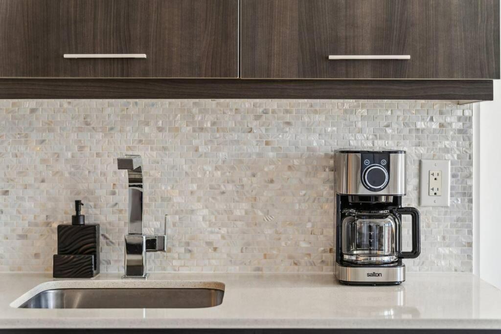 Amazing View 2Br St Lawrence Market Condo, Downtown Toronto Exterior foto