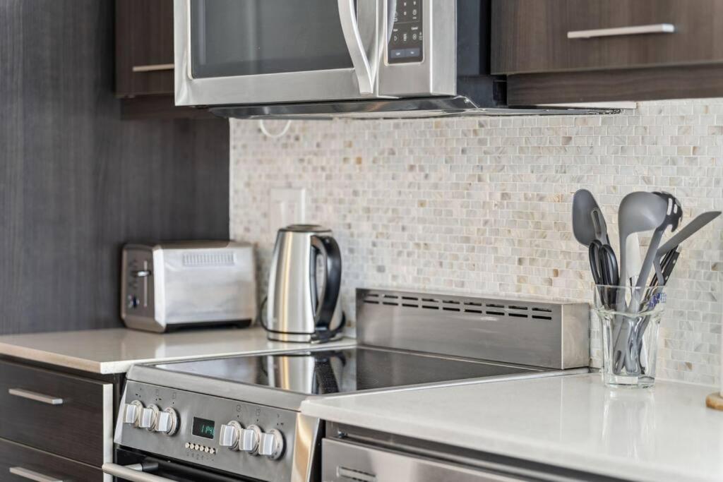 Amazing View 2Br St Lawrence Market Condo, Downtown Toronto Exterior foto
