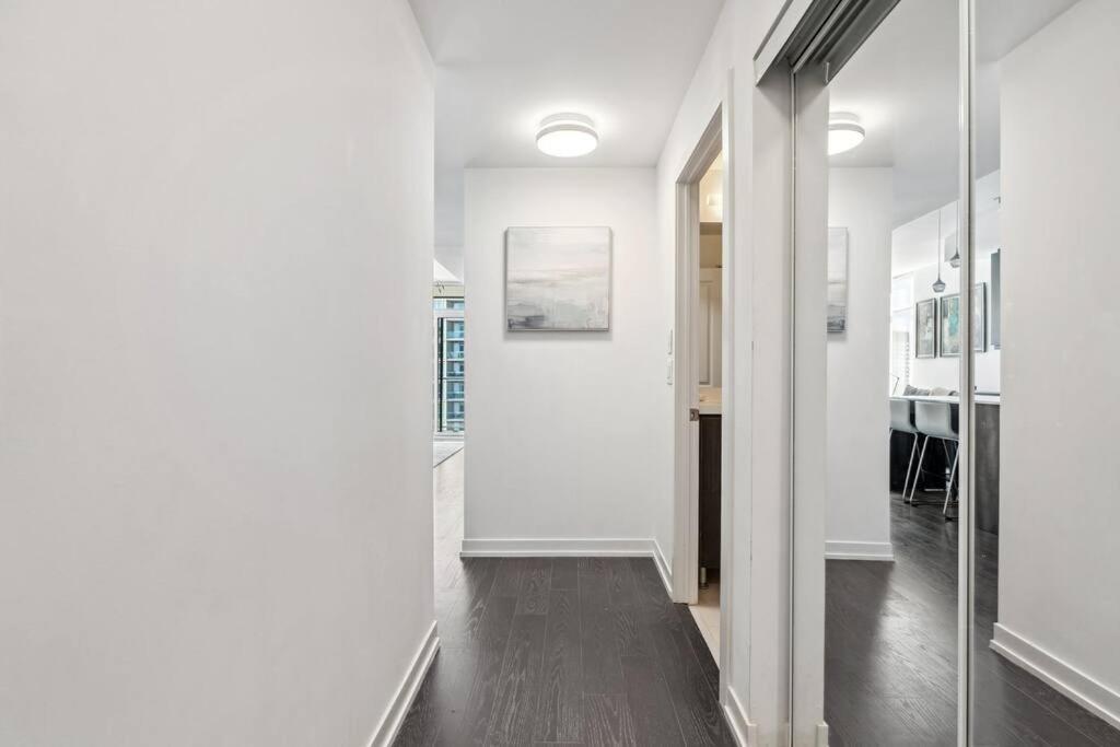 Amazing View 2Br St Lawrence Market Condo, Downtown Toronto Exterior foto