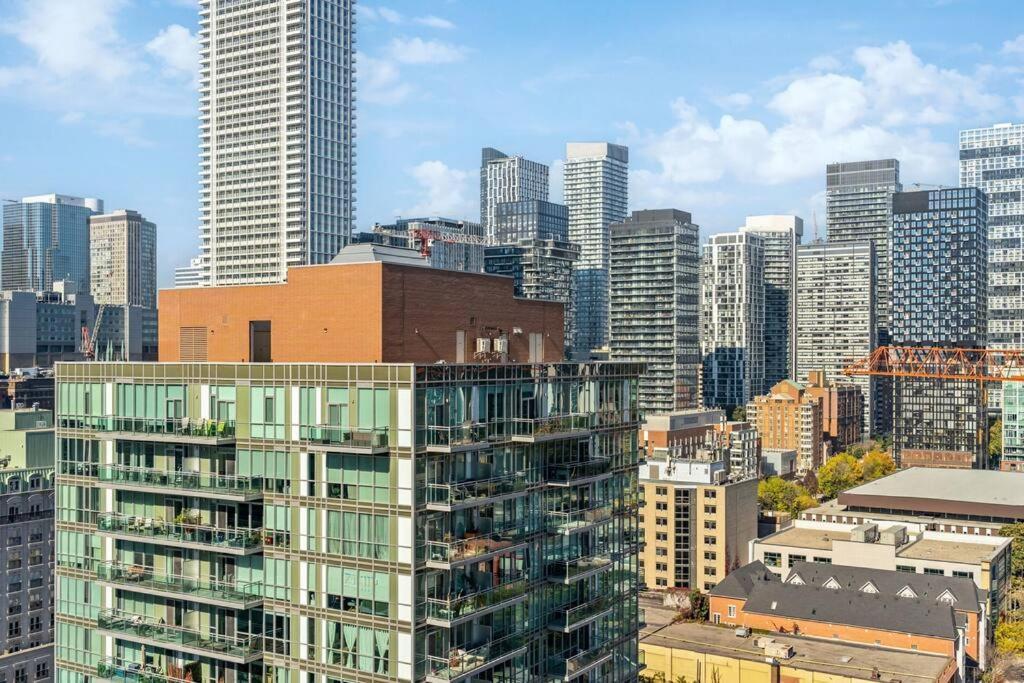 Amazing View 2Br St Lawrence Market Condo, Downtown Toronto Exterior foto