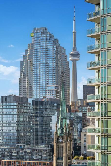 Amazing View 2Br St Lawrence Market Condo, Downtown Toronto Exterior foto