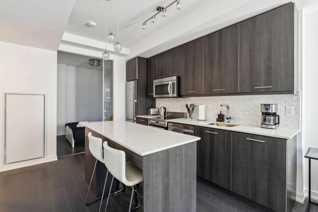 Amazing View 2Br St Lawrence Market Condo, Downtown Toronto Exterior foto