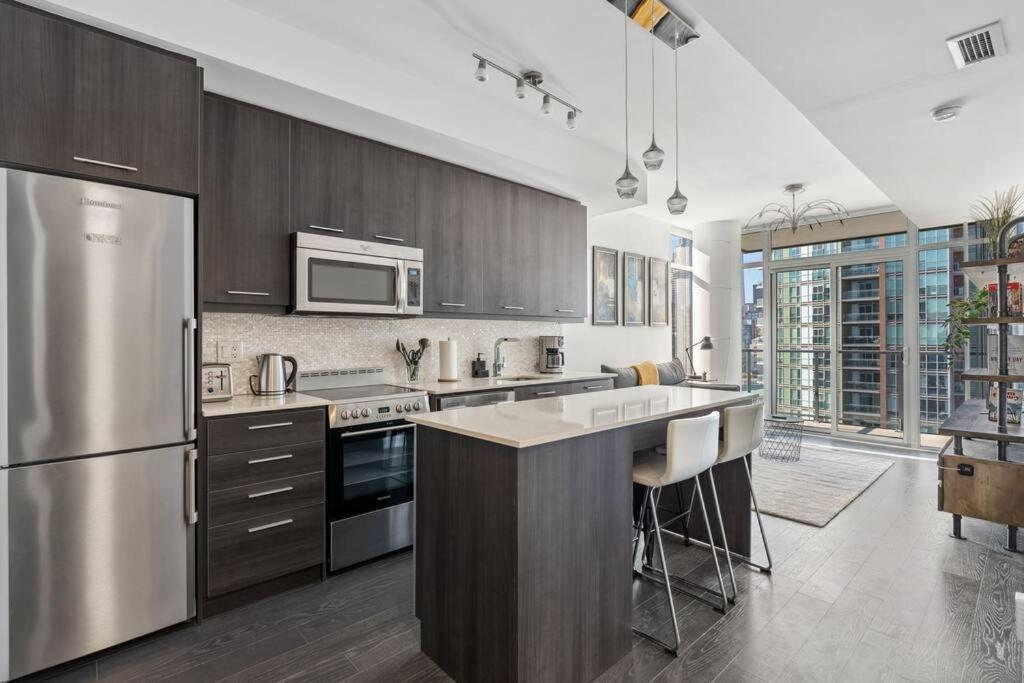 Amazing View 2Br St Lawrence Market Condo, Downtown Toronto Exterior foto