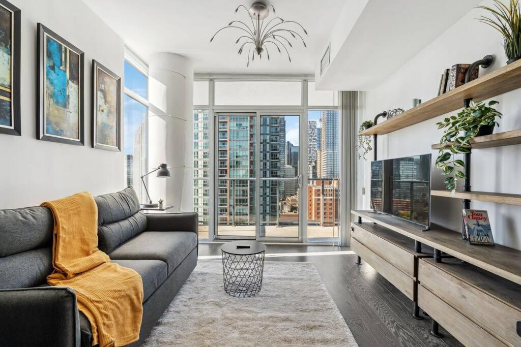 Amazing View 2Br St Lawrence Market Condo, Downtown Toronto Exterior foto